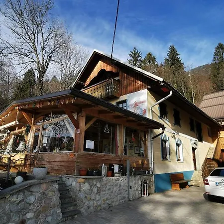 Farm Trlej 招待所